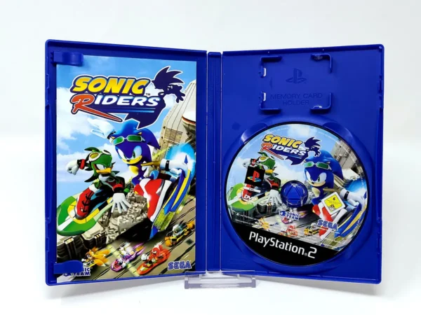 Interior del juego Sonic Riders (ESP) para PlayStation 2 con disco y manual