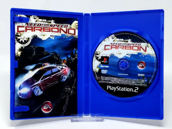Interior del juego Need for Speed: Carbono (ESP) (v2) para PlayStation 2 con disco y manual