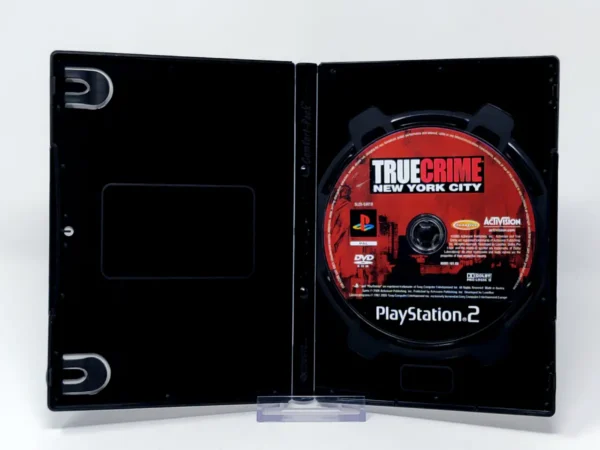 Interior del juego True Crime: New York City (ESP) (Rebajado) para PlayStation 2 con disco y manual