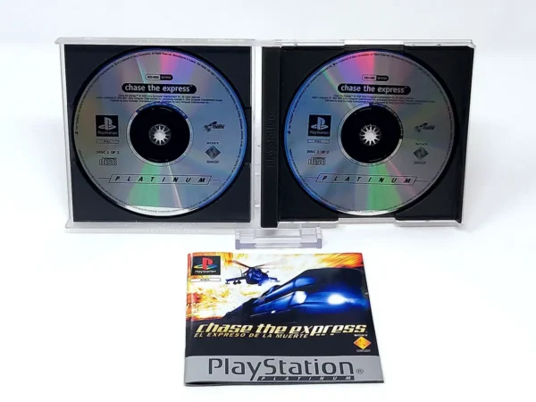 Interior del juego Chase the Express: El Expreso de la Muerte (ESP) (Platinum) para PlayStation 1 con disco y manual