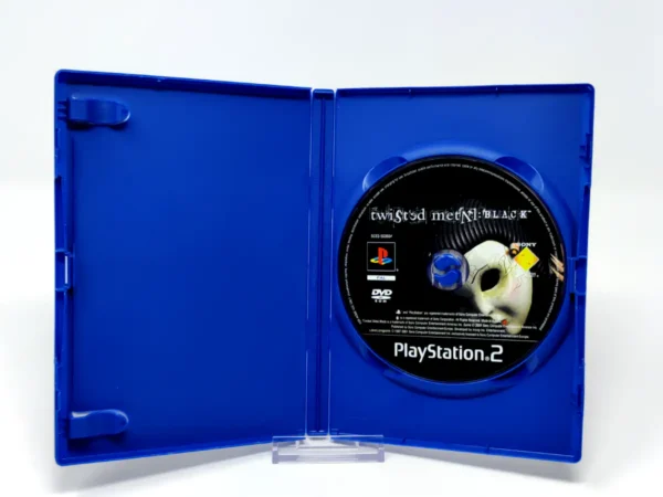 Interior del juego Twisted Metal: Black (ESP) (Rebajado) para PlayStation 2 con disco y manual