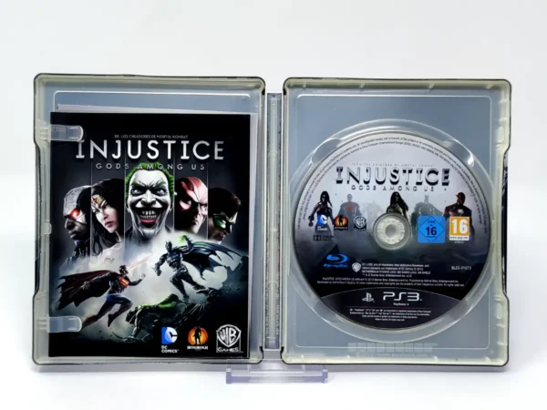 Interior del juego Injustice: Gods Among Us (ESP) (Rebajado) para PlayStation 3 con disco y manual