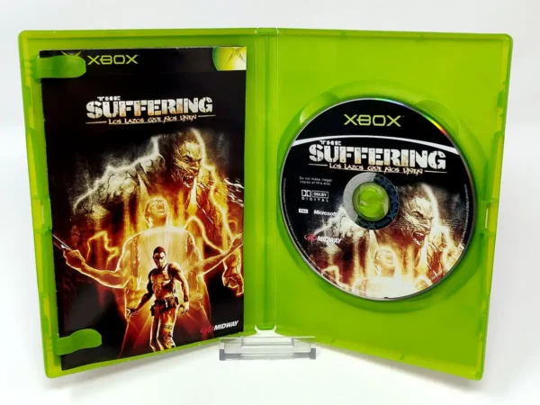 Interior del juego The Suffering: Los Lazos que nos Unen (ESP) para XBOX con disco y manual