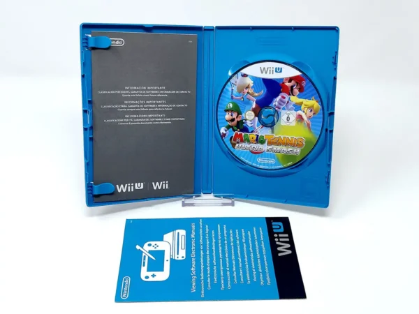 Interior del juego Mario Tennis: Ultra Smash (ESP) para Nintendo Wii U con disco y manual