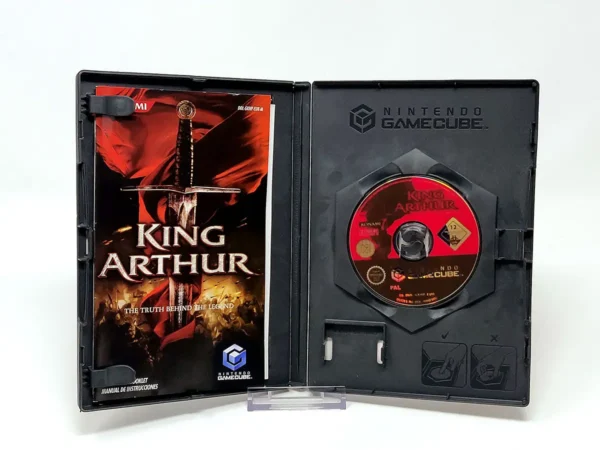 Interior del juego King Arthur (ESP) para Nintendo GameCube con disco y manual