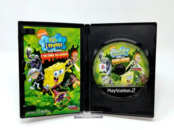 Interior del juego Bob L'éponge et ses amis: L'ultime alliance (FRA) para PlayStation 2 con disco y manual