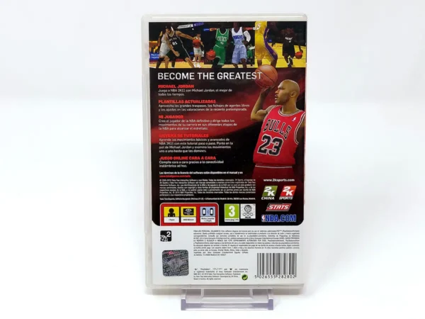 Parte trasera de NBA 2K11 (ESP) para PSP, edición PAL España