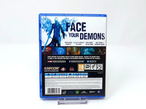 Parte trasera de DmC: Devil May Cry - Definitive Edition (UK) para PlayStation 4, edición PAL UK