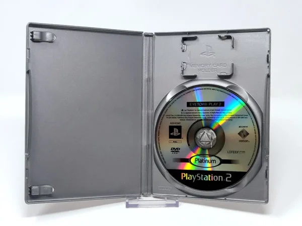 Interior del juego EyeToy: Play 2 (FRA) (Platinum) (Rebajado) para PlayStation 2 con disco y manual