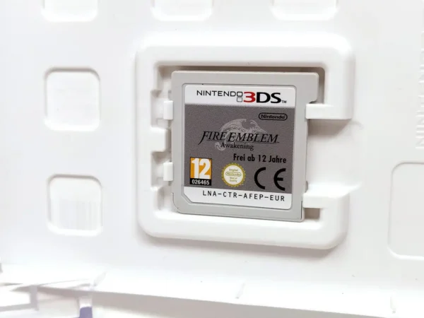 Lateral de la caja de Fire Emblem: Awakening (ESP) para Nintendo 3DS