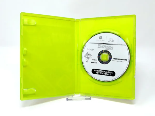 Interior del juego Ninja Blade (UK) (Promo) para XBOX 360 con disco y manual