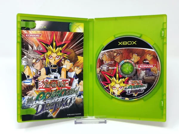 Interior del juego Yu-Gi-Oh! El Ocaso del Destino (ESP) para XBOX con disco y manual