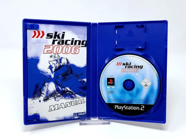 Interior del juego Ski Racing 2006 (ESP) para PlayStation 2 con disco y manual