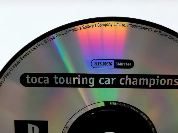 TOCA Touring Car Championship (EUR) (Platinum) (Disco) para PlayStation 1, edición PAL España, de segunda mano