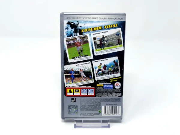 Parte trasera de FIFA 06 (POR) (Platinum) para PSP, edición PAL Portugal
