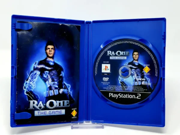 Lateral de la caja de Ra.One: The Game (UK) para PlayStation 2