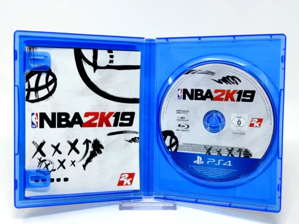 Lateral de la caja de NBA 2K19 (ESP) para PlayStation 4