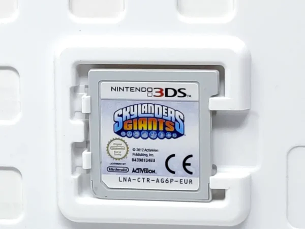 Detalle de Skylanders Giants (ESP) para Nintendo 3DS