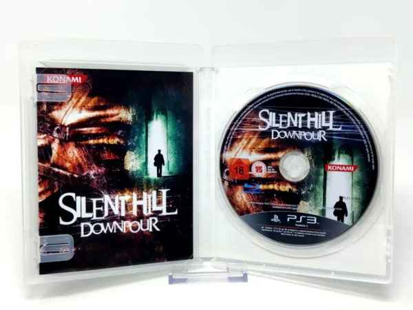 Interior del juego Silent Hill: Downpour (ESP) para PlayStation 3 con disco y manual