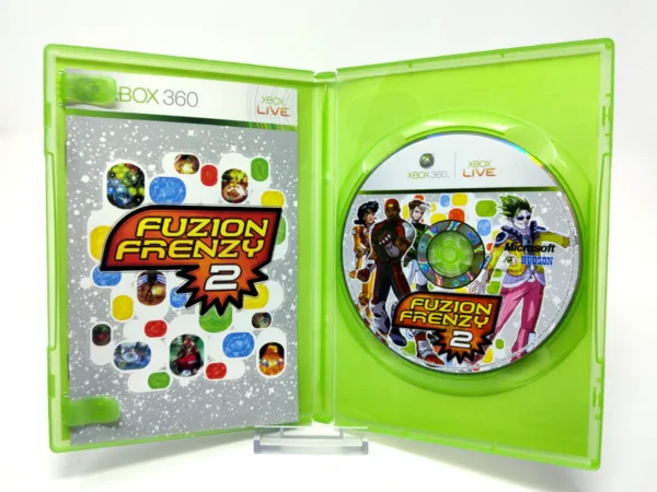 Interior del juego Fuzion Frenzy 2 (ESP) para XBOX 360 con disco y manual