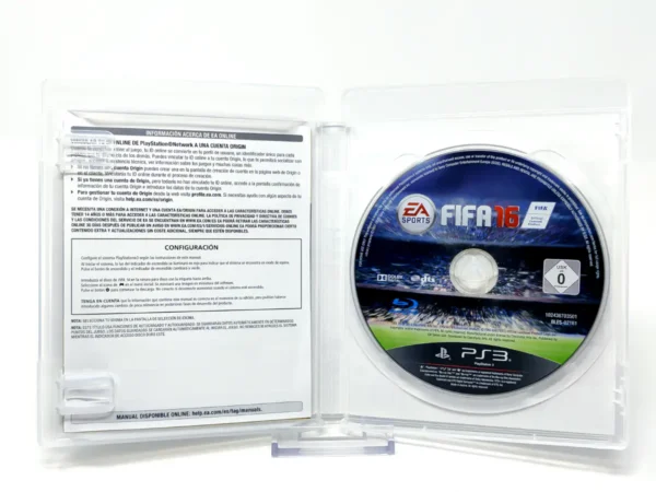 Interior del juego FIFA 16 (ESP) para PlayStation 3 con disco y manual