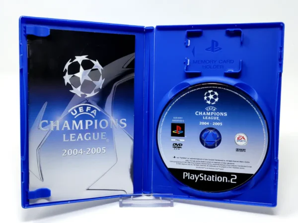 Interior del juego UEFA Champions League 2004-2005 (ESP) para PlayStation 2 con disco y manual