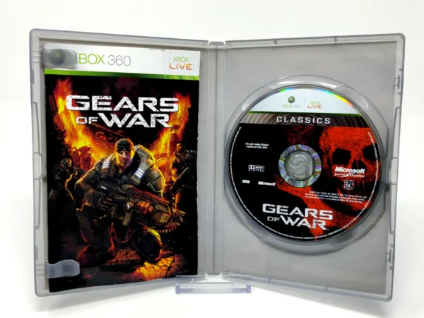 Interior del juego Gears of War (ESP) (Classics) para XBOX 360 con disco y manual