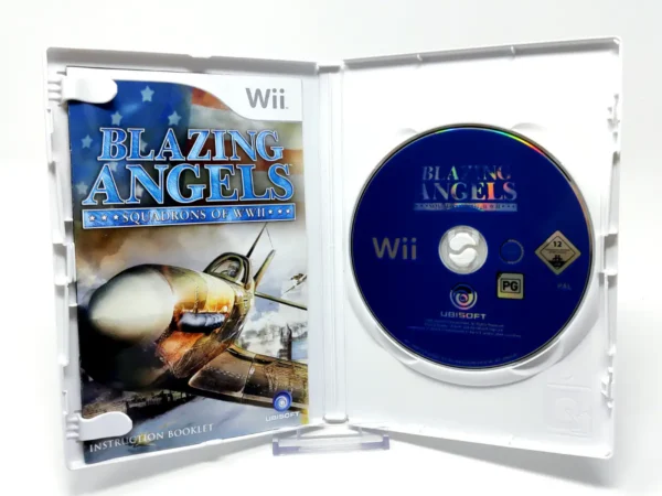 Interior del juego Blazing Angels: Squadrons of WWII (UK) para Nintendo Wii con disco y manual