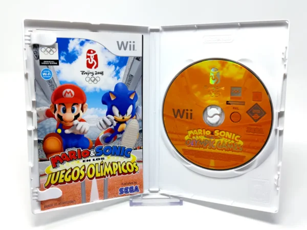 Interior del juego Mario & Sonic at the Olympic Games (ESP) para Nintendo Wii con disco y manual