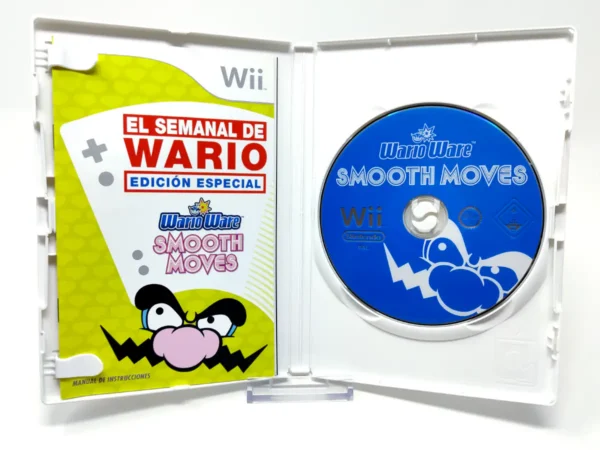 Interior del juego WarioWare: Smooth Moves (ESP) para Nintendo Wii con disco y manual