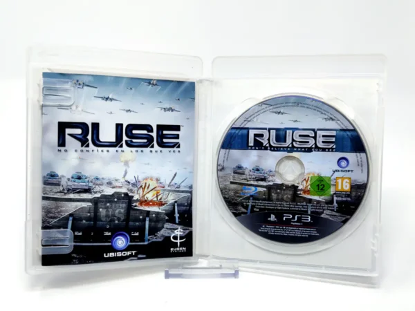 Interior del juego R.U.S.E. (ESP) para PlayStation 3 con disco y manual