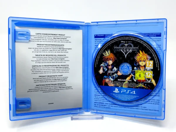 Interior del juego KINGDOM HEARTS HD 1.5 +2.5 ReMIX (ESP) para PlayStation 4 con disco y manual