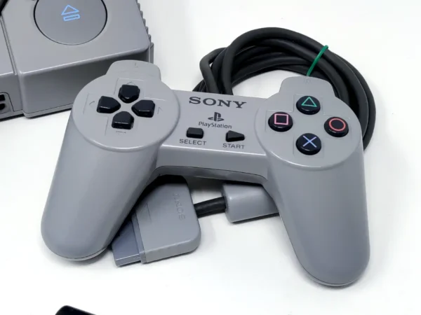 Sony PlayStation 1 (Consola) (SCPH-5502) para PlayStation 1, edición PAL, de segunda mano