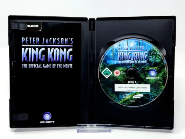 Interior del juego Peter Jackson's King Kong: The Official Game of the Movie (ESP) para PC con disco y manual