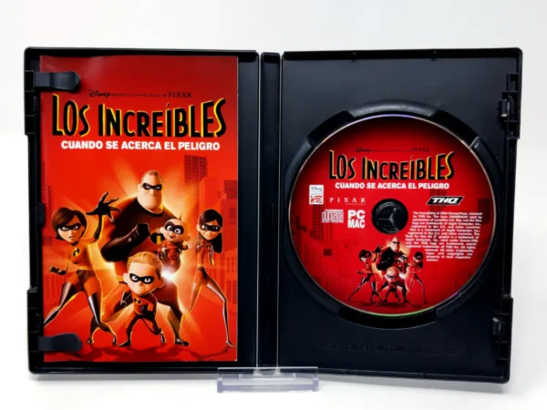 Interior del juego Los Increibles: Cuando se Acerca el Peligro (ESP) para PC con disco y manual