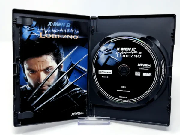 Interior del juego X-Men 2: La Venganza de Lobezno (ESP) (Best of Activision) para PC con disco y manual