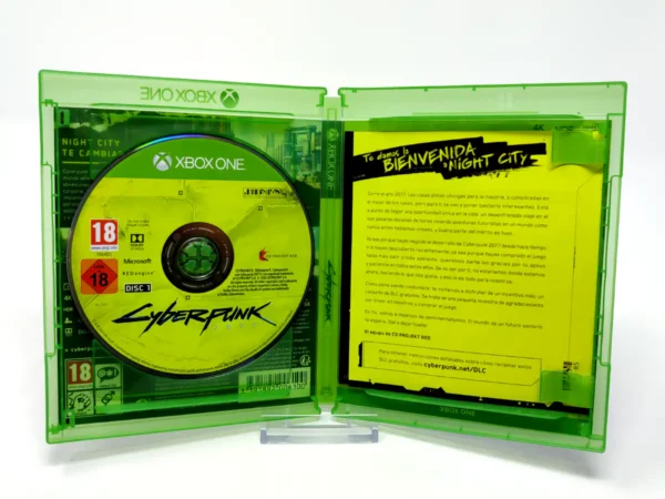 Detalle de Cyberpunk 2077 (Edición Day One) (ESP) para XBOX One / Series X/S (imagen 8)