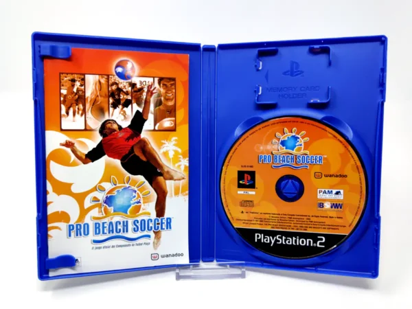Interior del juego Pro Beach Soccer (ESP) para PlayStation 2 con disco y manual