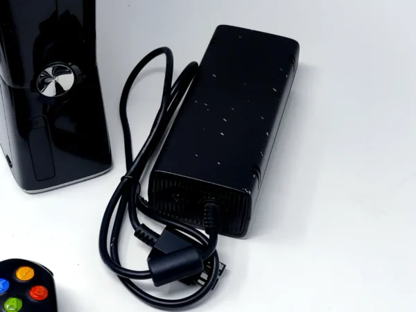 XBOX 360 SLIM 250GB (Consola) (Bundle Pack) para XBOX 360, edición PAL España, de segunda mano