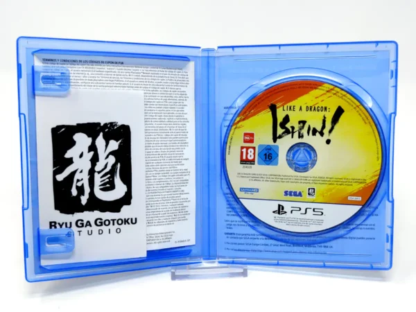Interior del juego Like a Dragon: Ishin! (ESP) para PlayStation 5 con disco y manual