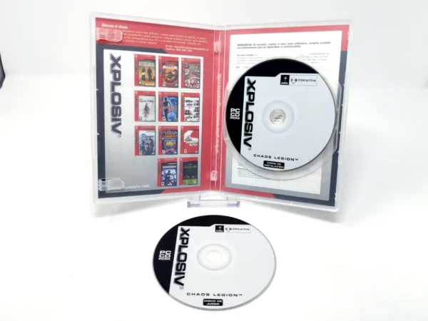 Interior del juego Chaos Legion (ESP) (Xplosiv) para PC con disco y manual