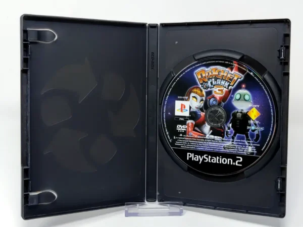 Interior del juego Ratchet & Clank 3 (ESP) (Rebajado) para PlayStation 2 con disco y manual