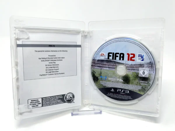 Interior del juego FIFA 12 (Special Edition) (UK) para PlayStation 3 con disco y manual