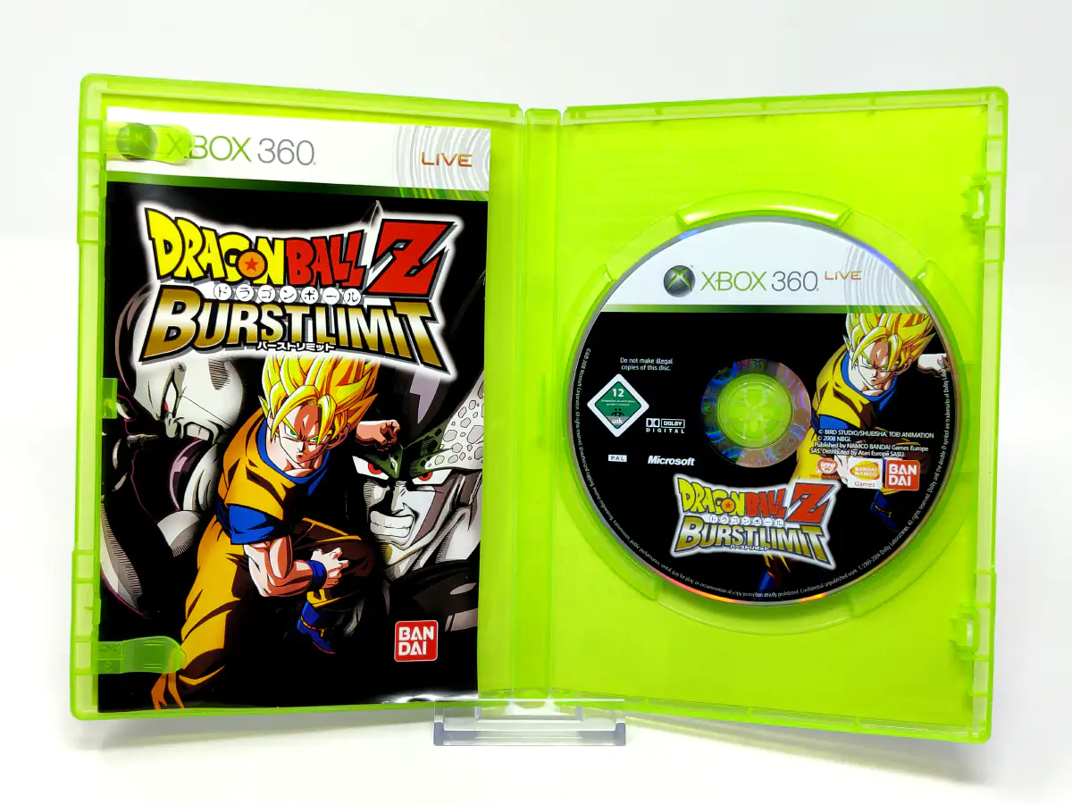Interior del juego Dragon Ball Z: Burst Limit (ESP) para XBOX 360 con disco y manual