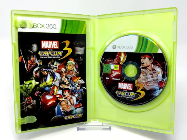 Interior del juego Marvel vs. Capcom 3: Fate of Two Worlds (ESP) para XBOX 360 con disco y manual