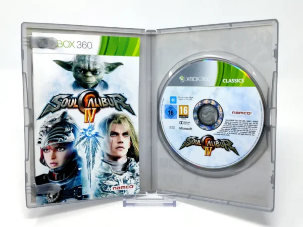 Interior del juego SoulCalibur IV (ESP) (Classics) para XBOX 360 con disco y manual
