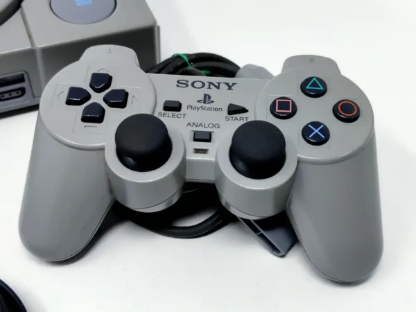 Sony PlayStation 1 (Consola) (SCPH-9002) (Rebajada) para PlayStation 1, edición PAL España, de segunda mano