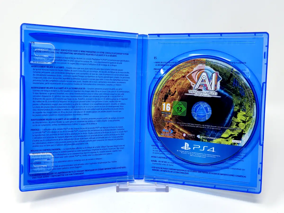 Interior del juego AI: THE SOMNIUM FILES - nirvanA Initiative (ESP) para PlayStation 4 con disco y manual