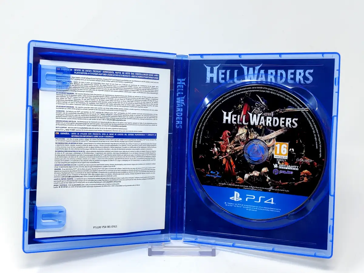 Interior del juego Hell Warders (ESP) para PlayStation 4 con disco y manual