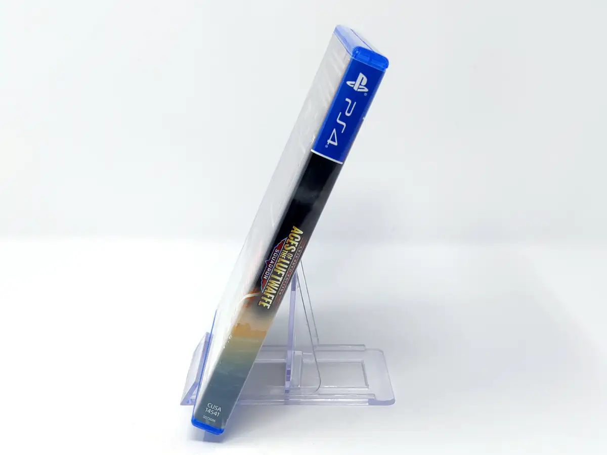 Lateral de la caja de Aces of the Luftwaffe - Squadron (EUR) para PlayStation 4